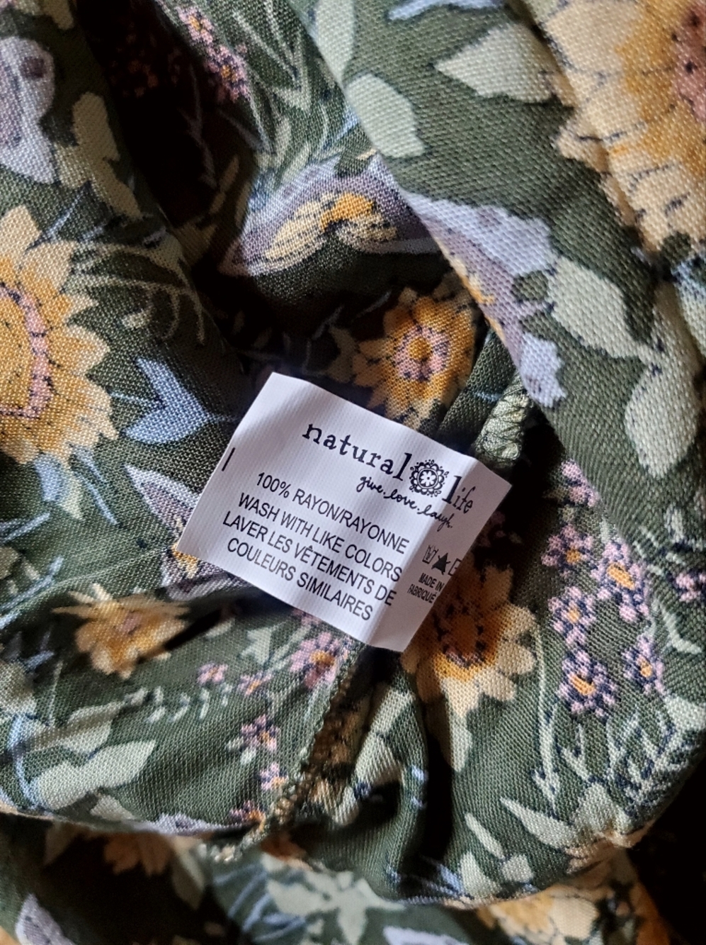 NATURAL LIFE Green Floral Wide-Leg Pants with Coral Pocket Accents - Picture 5 of 5